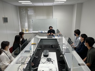 ラフに実施！社長・新卒座談会！！ 